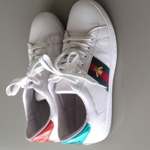 Used Gucci sneakers